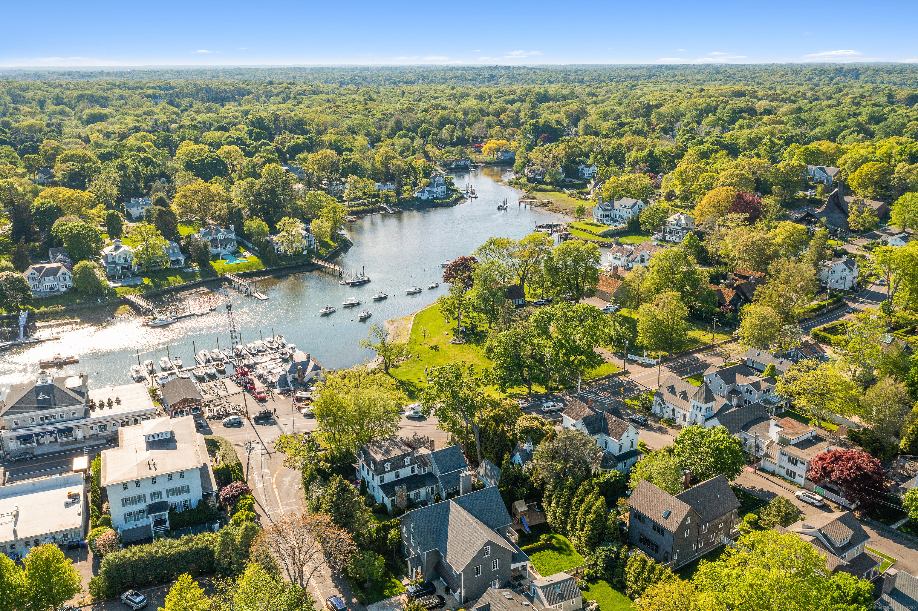 168 Rowayton Avenue Norwalk, CT 06853 - Photo 2 of 27 a view of city and ocean