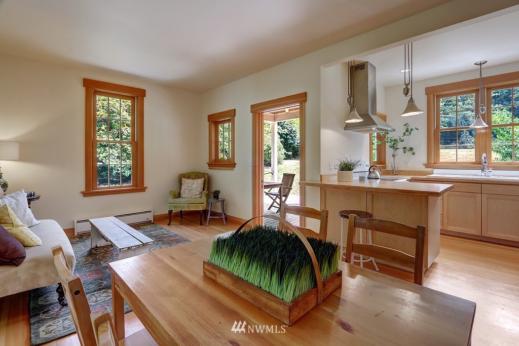8733 Northeast Spargur Loop Road Bainbridge Island, WA 98110 - Photo 22 of 25 Gallery Image 22