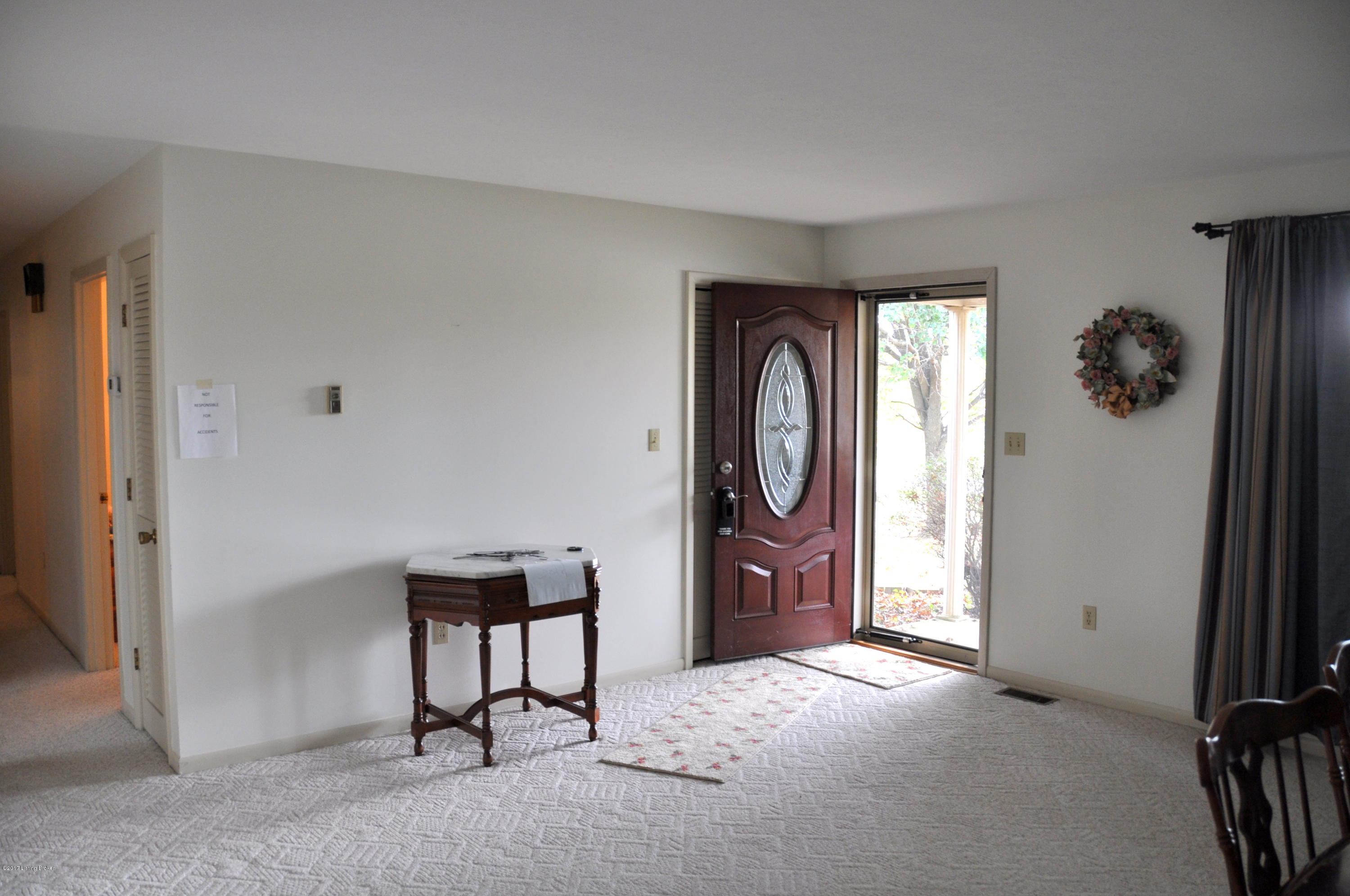 294 Drennon Road New Castle, KY 40050 - Photo 7 of 32 DSC_0461