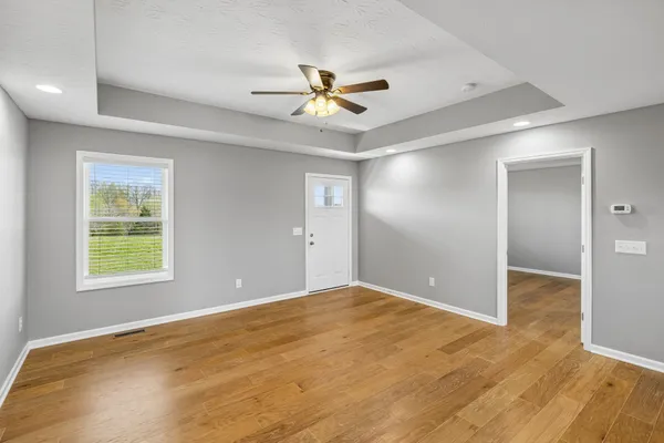 $285,000 | 293 Hawkins Road, Westmoreland, TN 37186