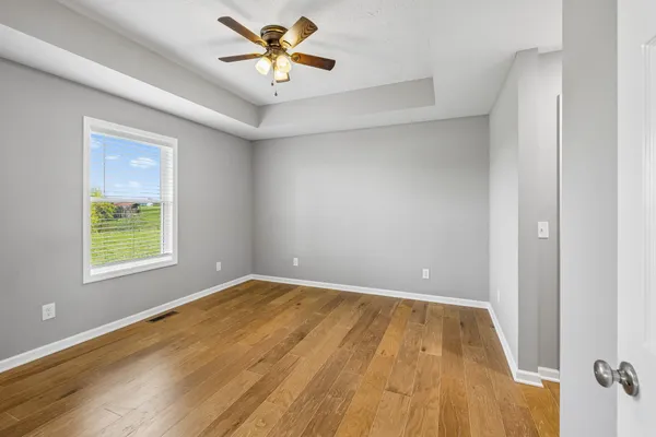 $285,000 | 293 Hawkins Road, Westmoreland, TN 37186