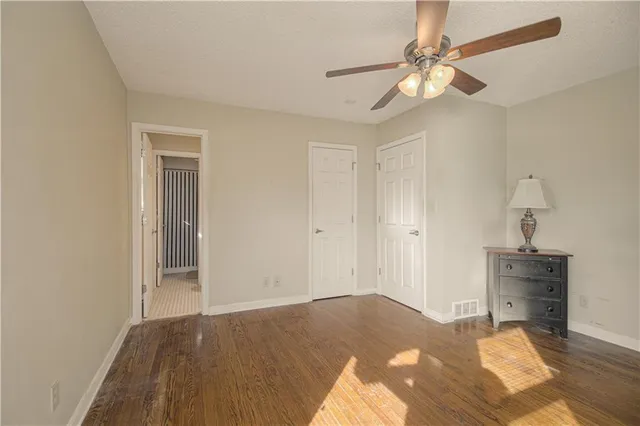 $450,000 | 226 Northwest 43 Street, Kansas City, MO 64116