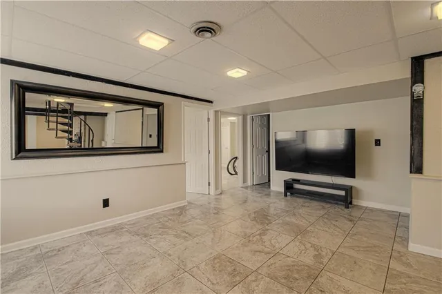 $450,000 | 226 Northwest 43 Street, Kansas City, MO 64116