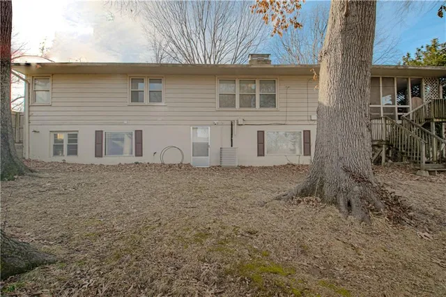 $450,000 | 226 Northwest 43 Street, Kansas City, MO 64116