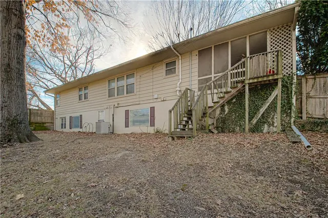 $450,000 | 226 Northwest 43 Street, Kansas City, MO 64116