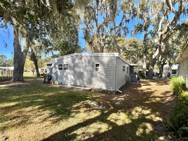 $129,500 | 106 Royal Palm Drive, Leesburg, FL 34748