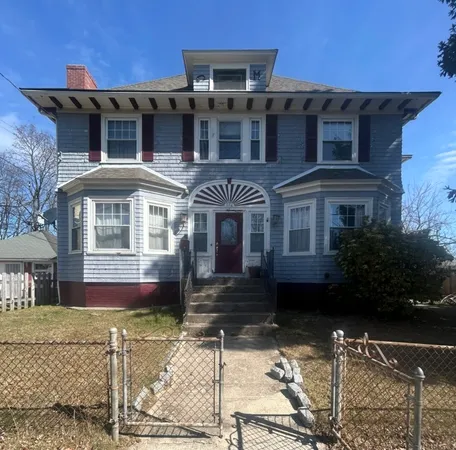 $339,000 | 172 Central Avenue, East Providence, RI 02914