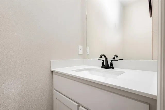 $439,990 | 7204 Bayhill Drive, Rowlett, TX 75088