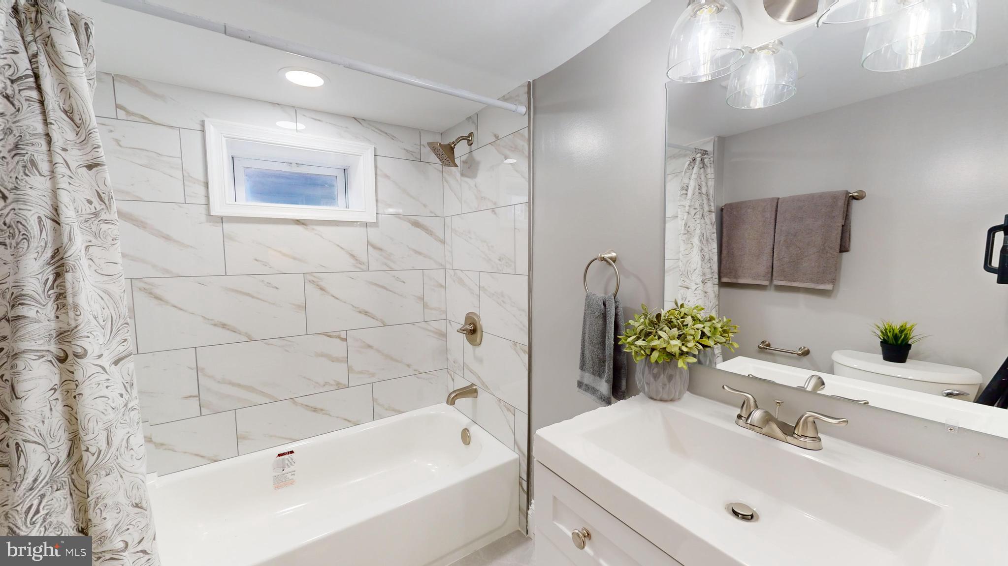 633 Archer Street Baltimore, MD 21230 - Photo 19 of 20 3rd Full Bathroom