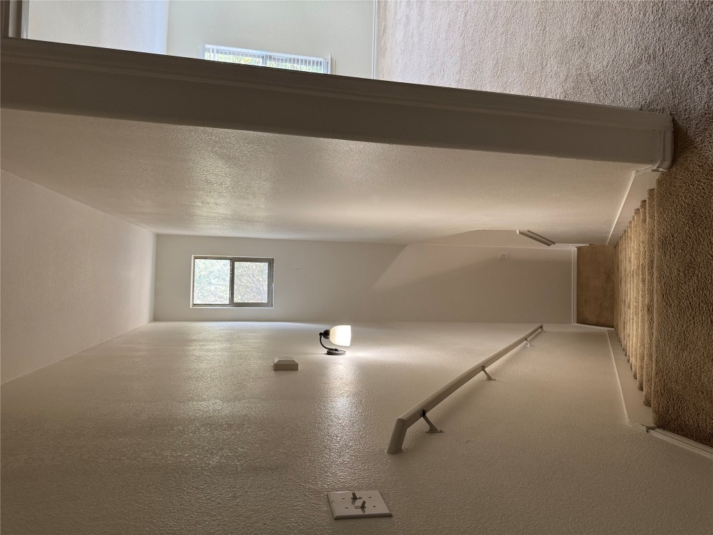 5609 Viewpoint Drive Austin, TX 78744 - Photo 11 of 21 a view of an entryway