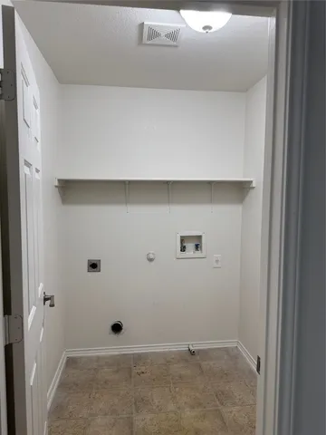 $1,995 | 5609 Viewpoint Drive, Austin, TX 78744