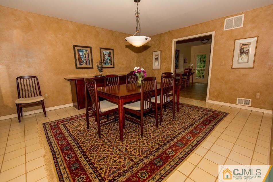 5 Miller Farm Road Somerset, NJ 08873 - Photo 6 of 25 Gallery Image 6