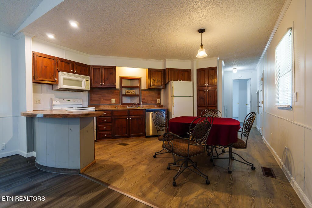 423 Moore Road Cookeville, TN 38506 - Photo 5 of 27 Gallery Image 5