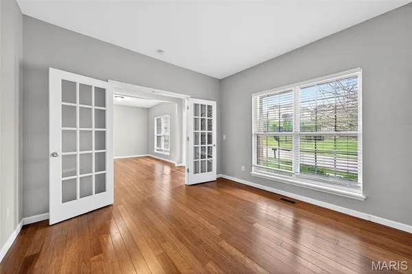 $499,000 | 105 Kendl Court, Florissant, MO 63031