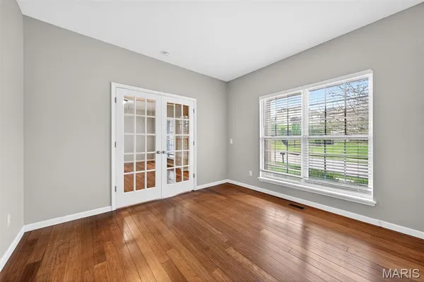 $499,000 | 105 Kendl Court, Florissant, MO 63031