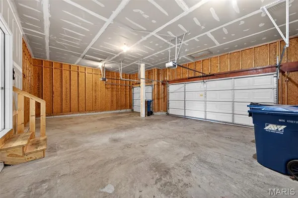 $499,000 | 105 Kendl Court, Florissant, MO 63031