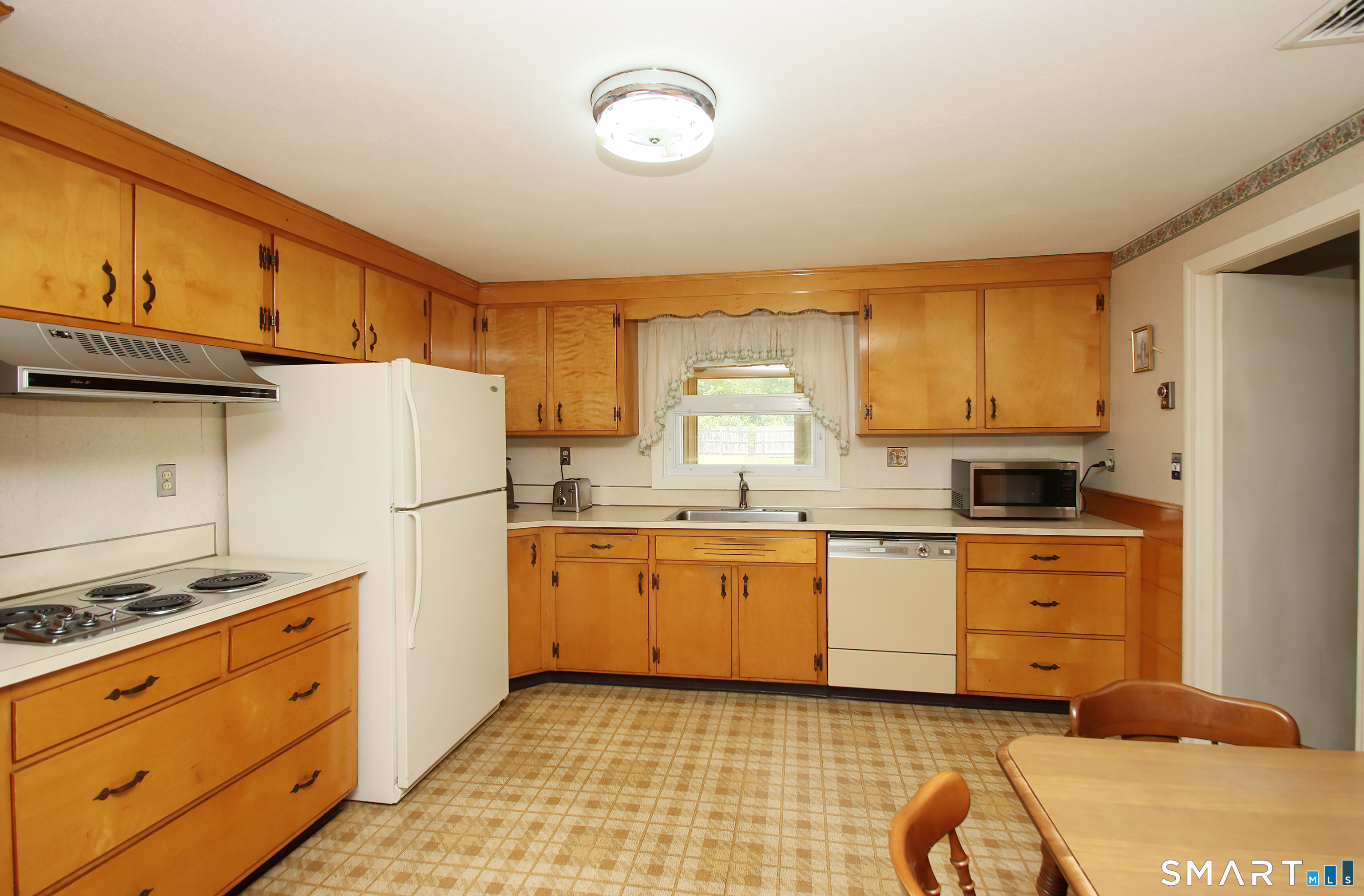 32 Quarry Road Granby, CT 06035 - Photo 11 of 35