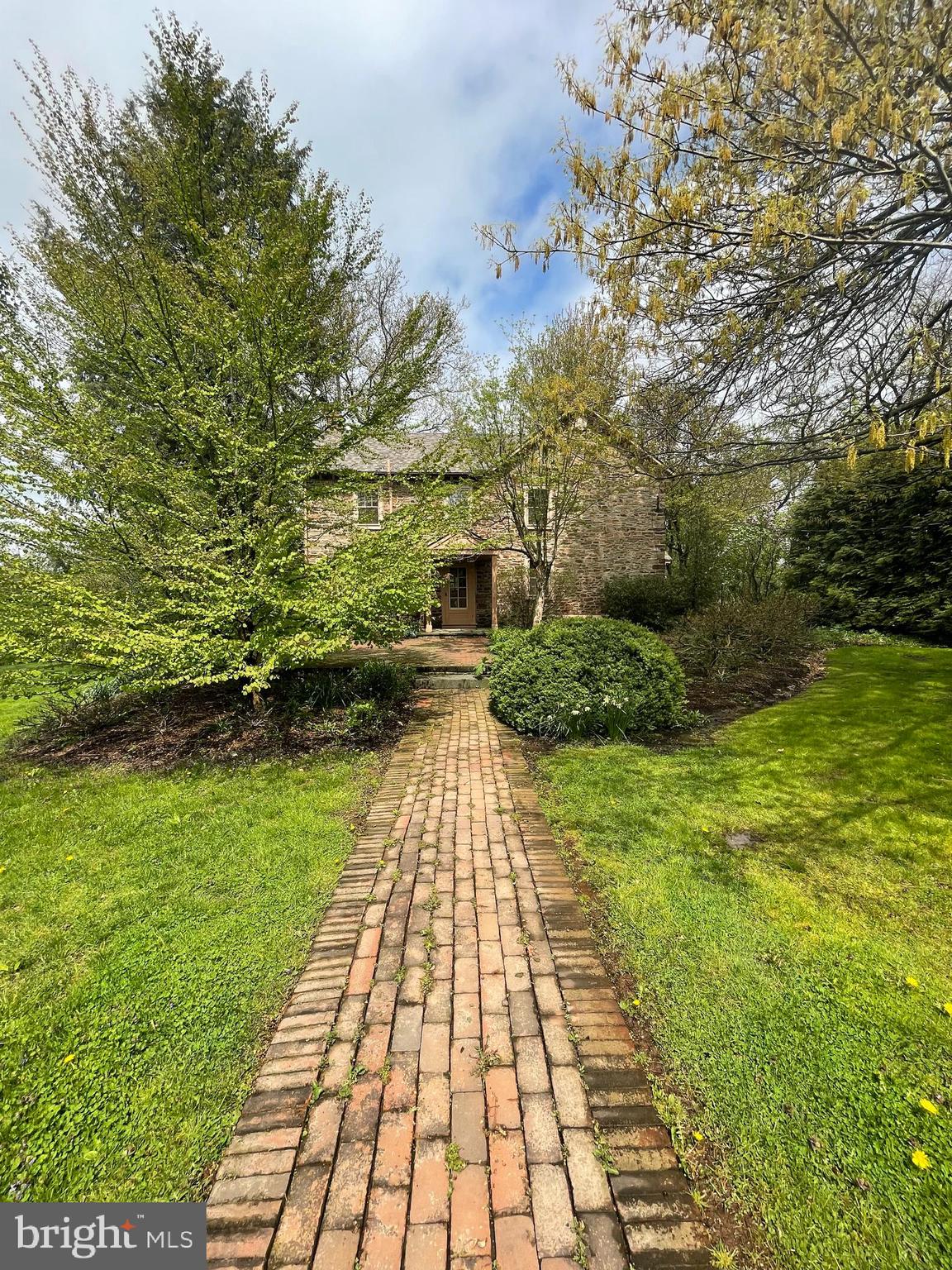 822 Rickerts Road Perkasie, PA 18944 - Photo 5 of 46 Gallery Image 5