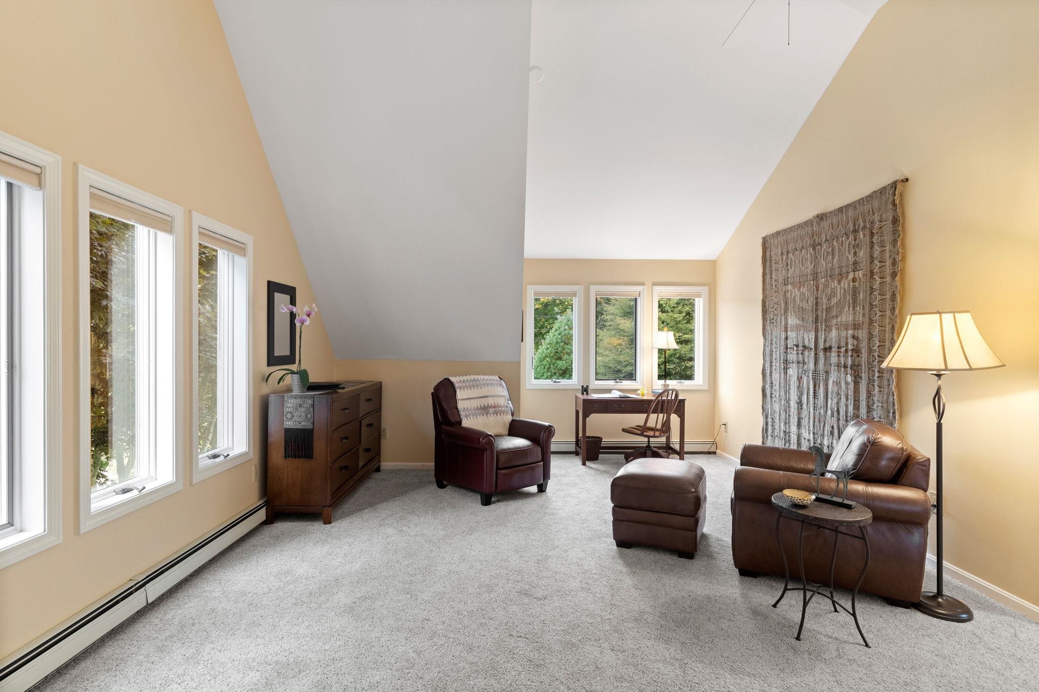 103 Locke Road Rye, NH 03870 - Photo 16 of 40