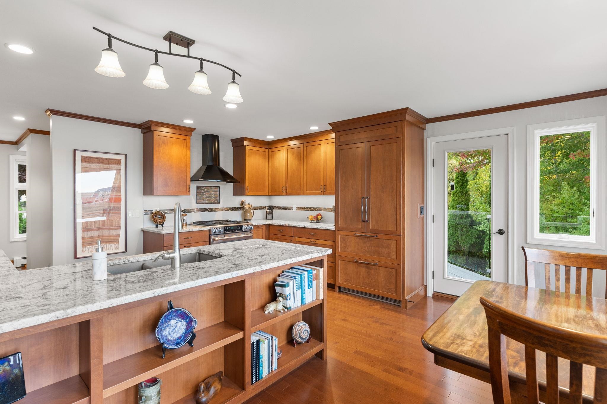 103 Locke Road Rye, NH 03870 - Photo 6 of 40