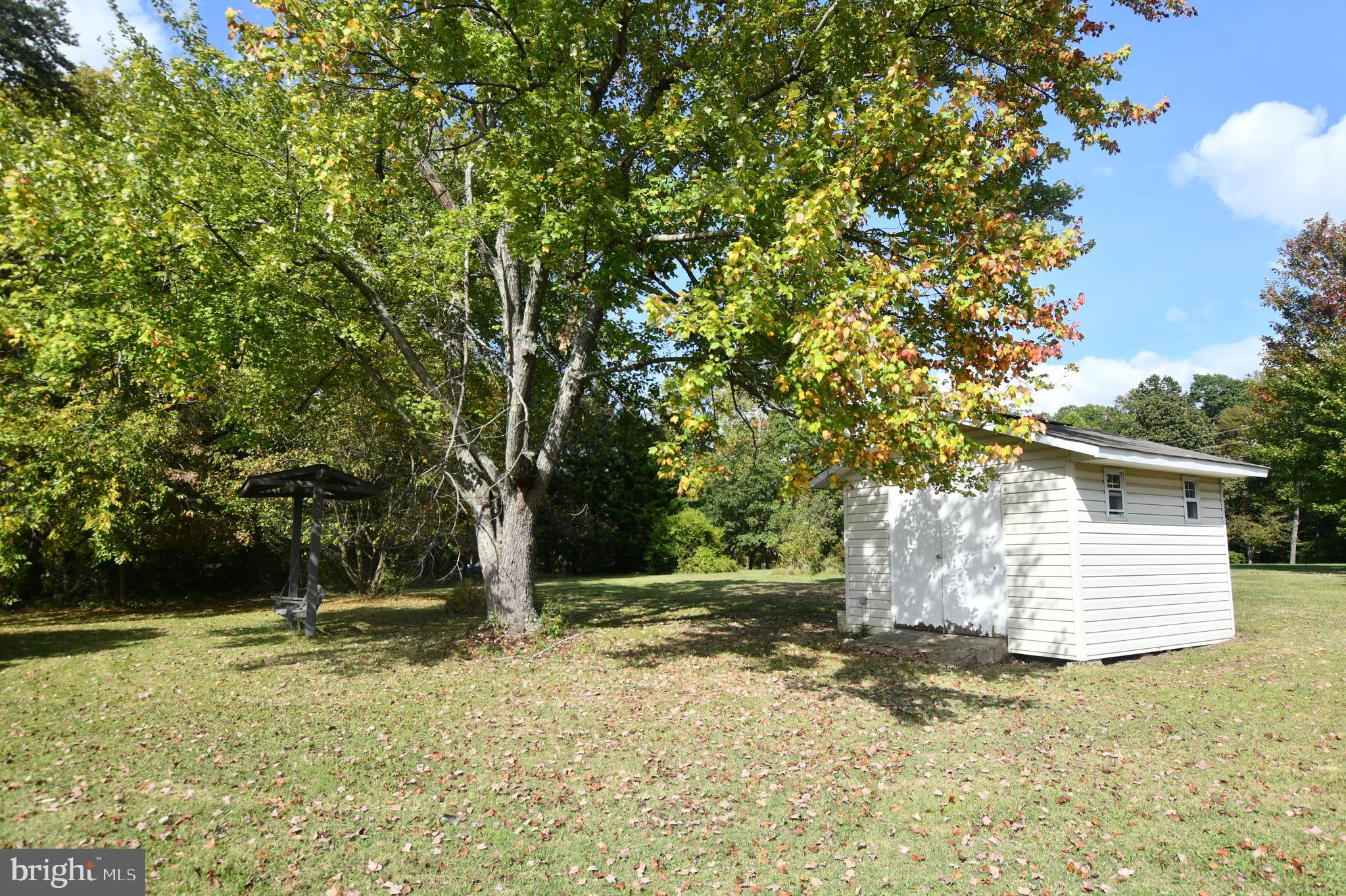 24183 Revercomb Road Lignum, VA 22726 - Photo 13 of 19 Shed & Swing