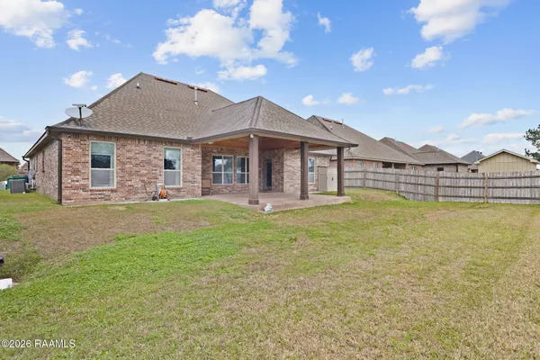 $2,500 | 225 Woodhaven Road, Youngsville, LA 70592