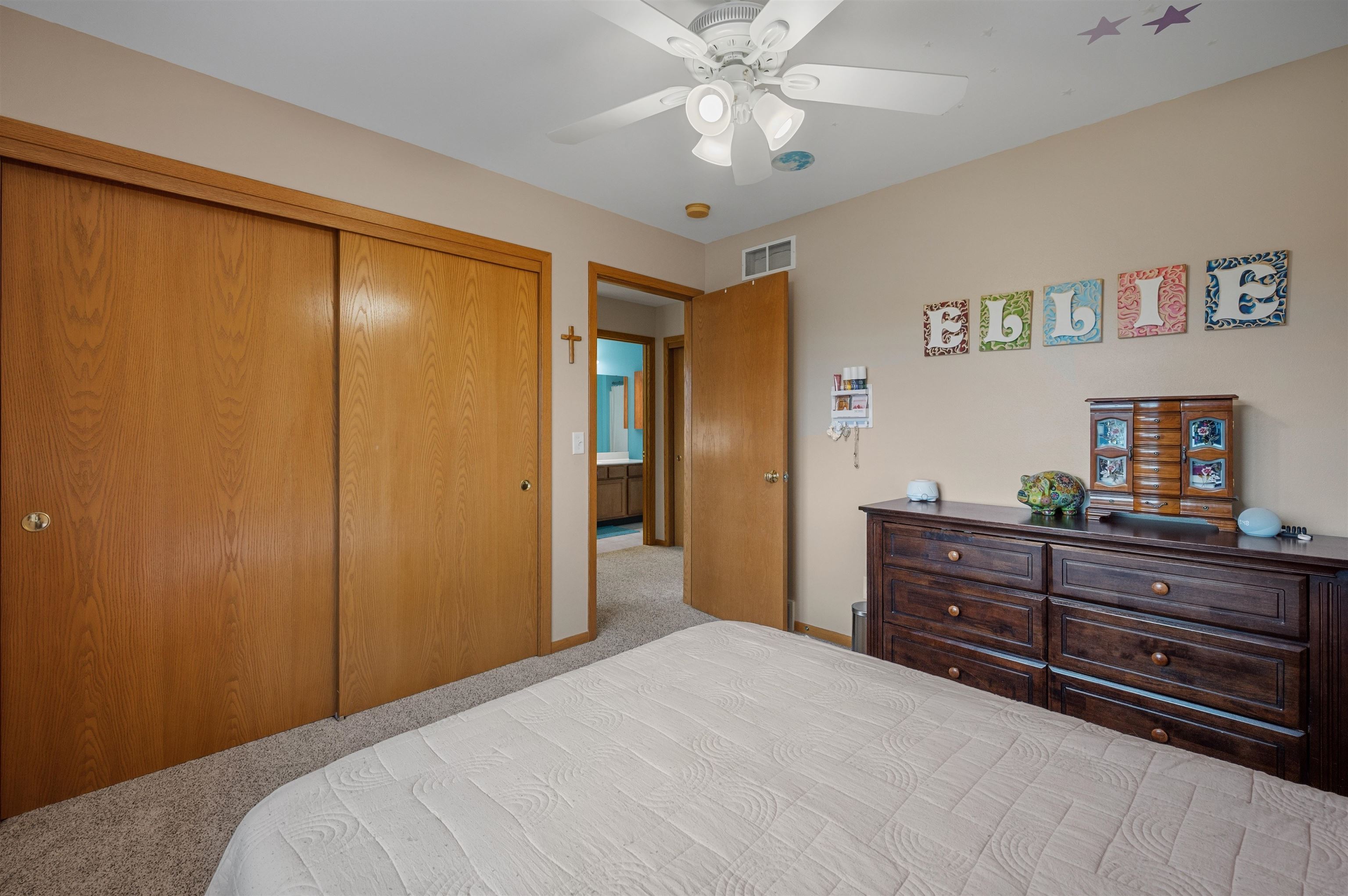 8600 Ellington Way Middleton, WI 53562 - Photo 26 of 37