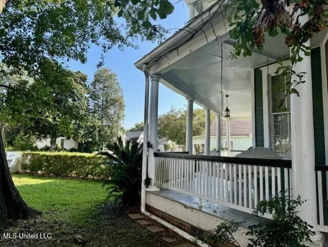 $325,000 | 206 Linton Avenue, Natchez, MS 39120