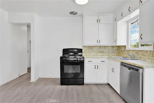 $299,999 | 2567 Perth Court, Barstow, CA 92311