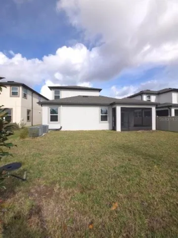 $3,150 | 10715 New Morning Drive, Tampa, FL 33647