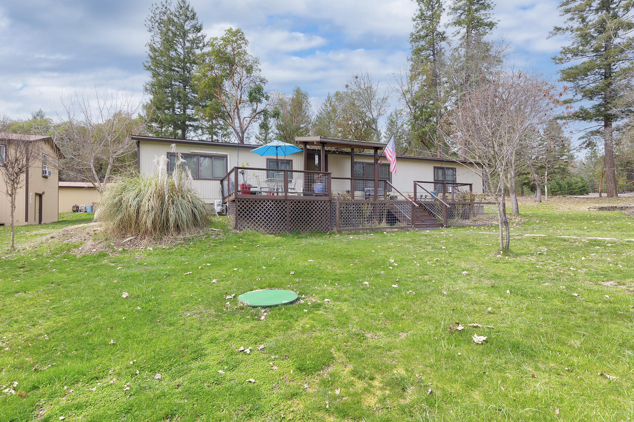 1678 Russell Road Merlin, OR 97532 - Photo 47 of 65 0R1A2368_69_70_71_72
