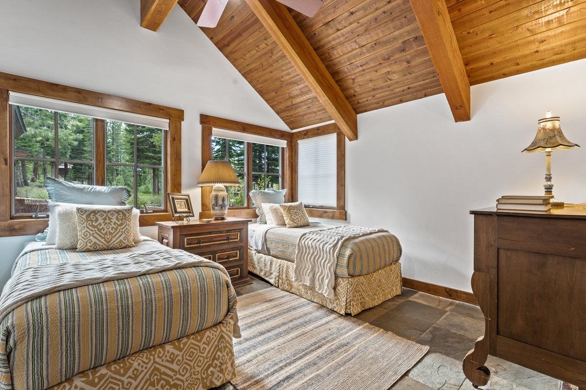 7160 Lahontan Drive Truckee, CA 96161 - Photo 16 of 19