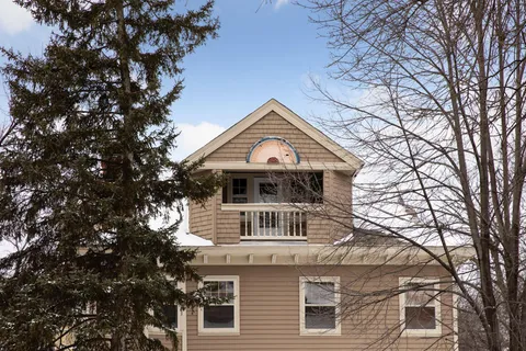 $995,000 | 197 North Kent Street, St. Paul, MN 55102
