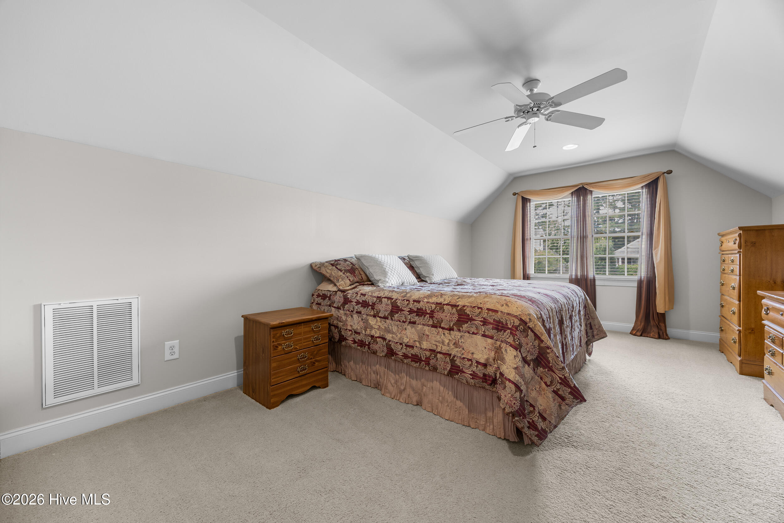 8746 Ramsbury Way Wilmington, NC 28411 - Photo 33 of 50 36_bedroom