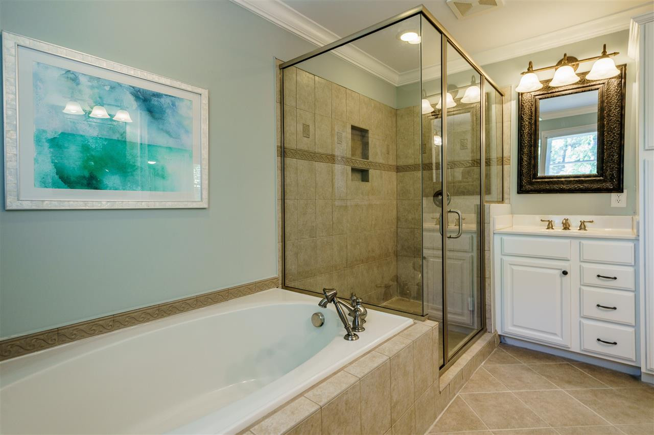 700 Davidson Street Raleigh, NC 27609 - Photo 16 of 30 Master Bath/Spa