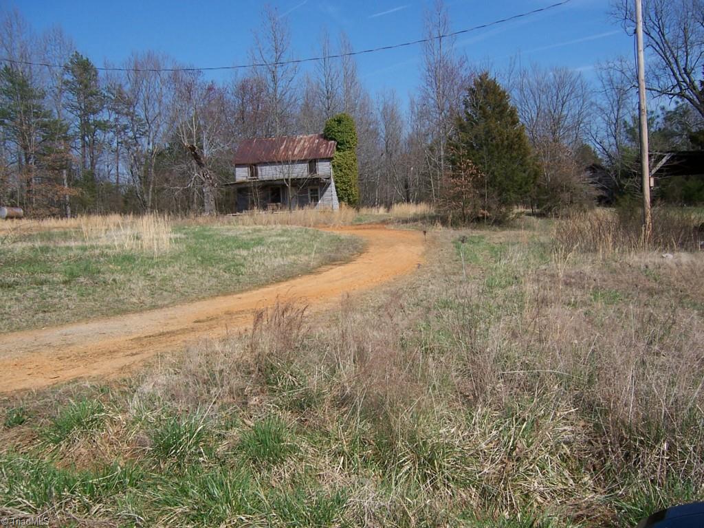 1678 Reedy Creek Road Lexington, NC 27295 - Photo 22 of 23 Gallery Image 22