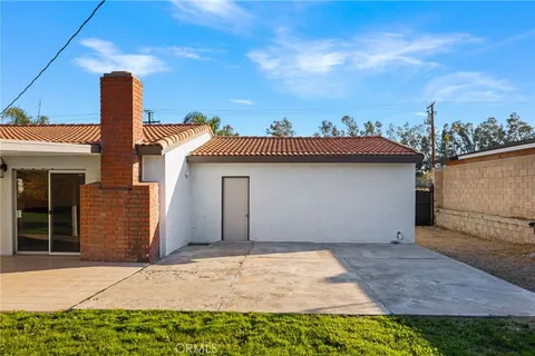 $624,999 | 6113 Riverside Avenue, Rialto, CA 92377