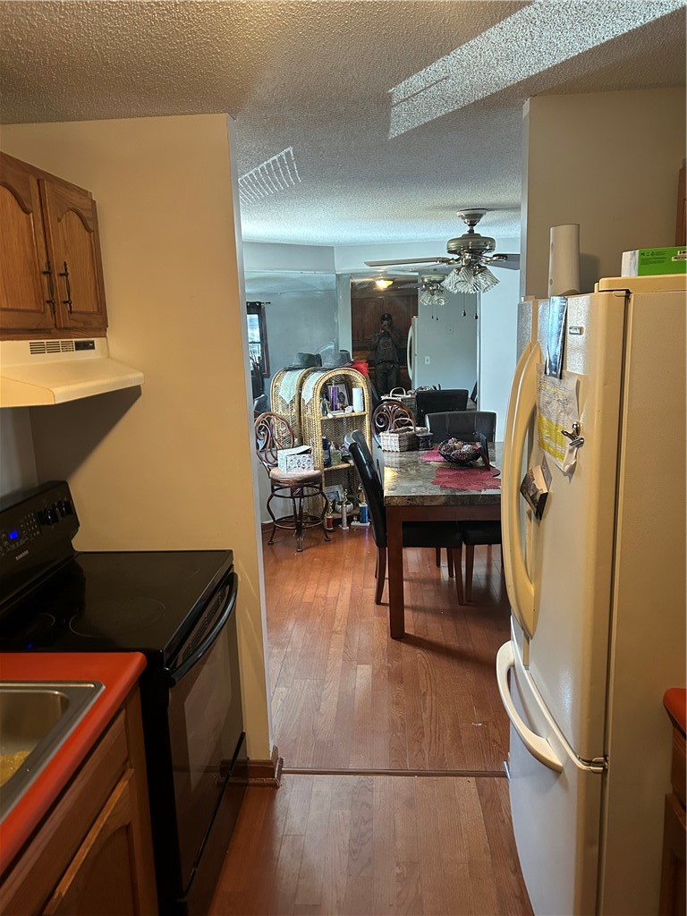 60 Field Street, Unit 2 Pawtucket, RI 02860 - Photo 8 of 14