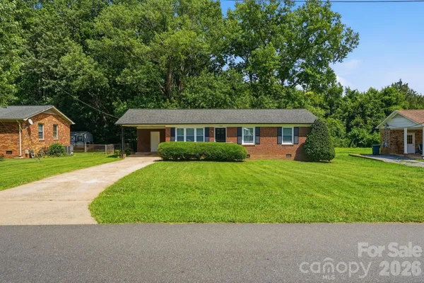 $269,999 | 5008 Sea Oates Lane, Bessemer City, NC 28016