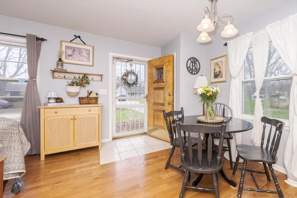 $269,900 | 1903 Croxton Avenue, Bloomington, IL 61701