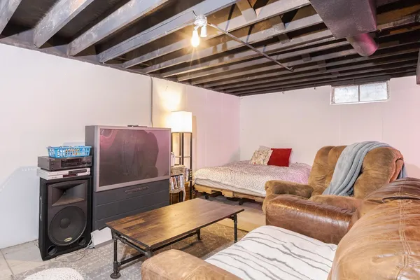 $269,900 | 1903 Croxton Avenue, Bloomington, IL 61701