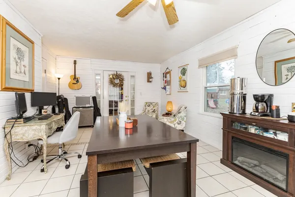 $269,900 | 1903 Croxton Avenue, Bloomington, IL 61701