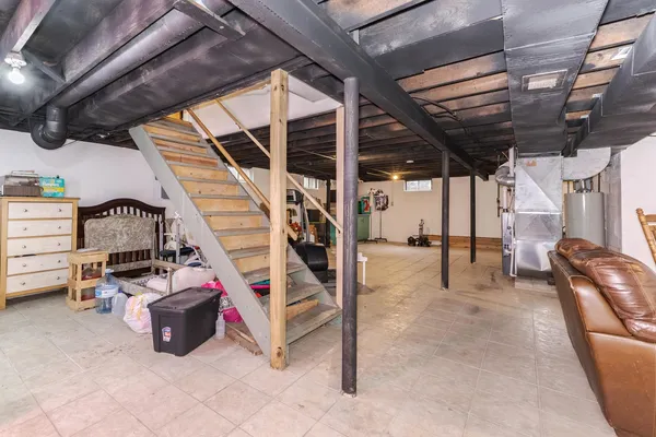 $269,900 | 1903 Croxton Avenue, Bloomington, IL 61701