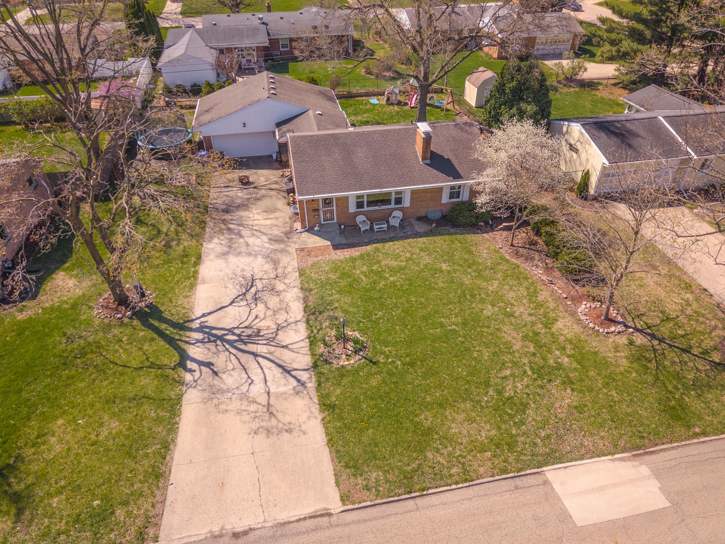 1903 Croxton Avenue Bloomington, IL 61701 - Photo 45 of 55 a picture of a yard