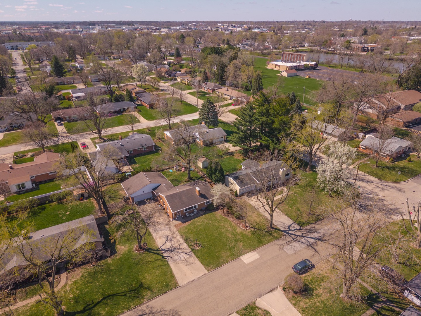 1903 Croxton Avenue Bloomington, IL 61701 - Photo 53 of 55 an aerial view of residential houses with outdoor space