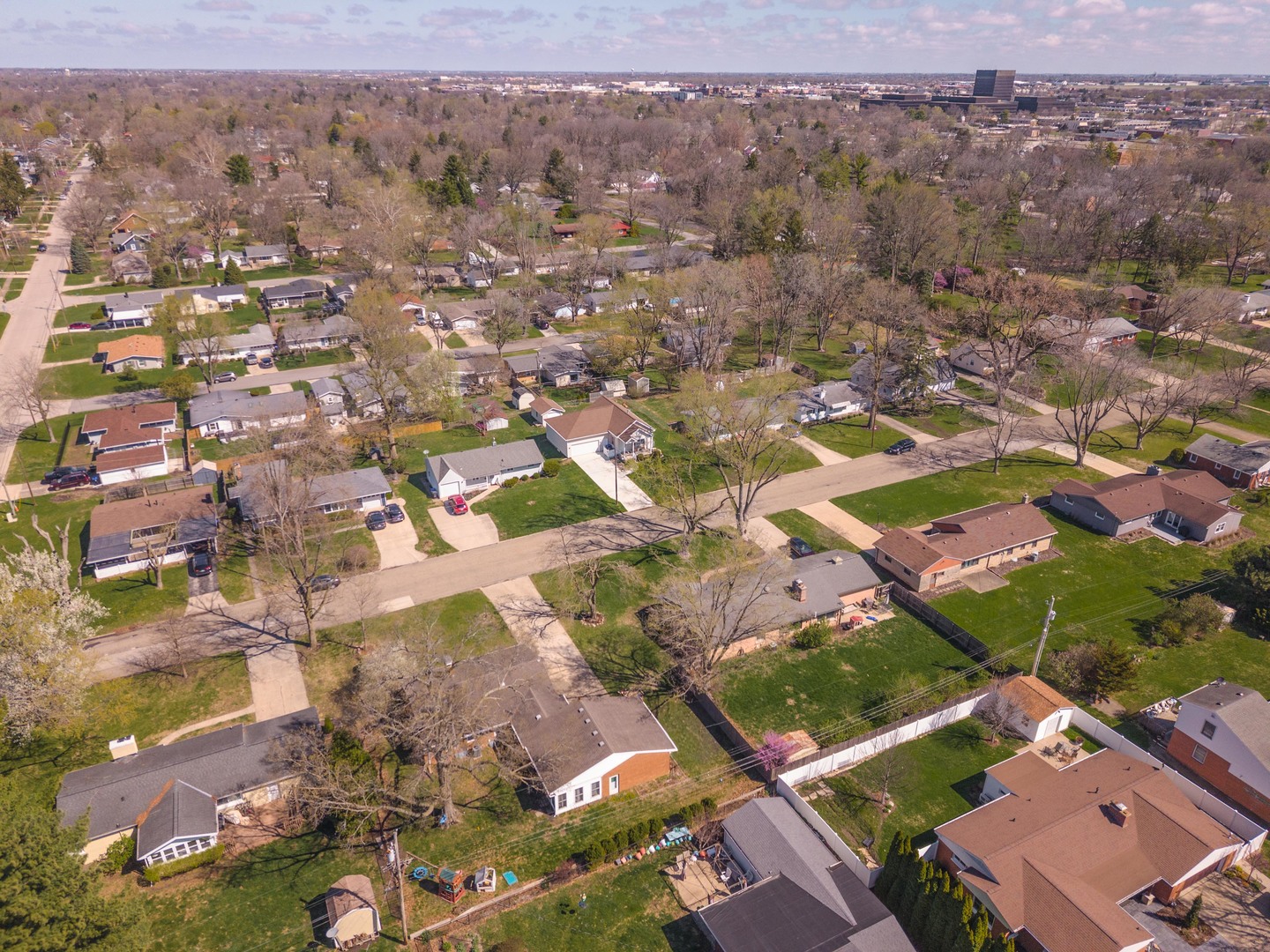 1903 Croxton Avenue Bloomington, IL 61701 - Photo 54 of 55 an aerial view of residential houses with outdoor space