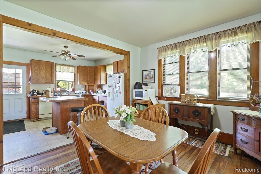 9050 Van Cleve Road Vassar, MI 48768 - Photo 11 of 57
