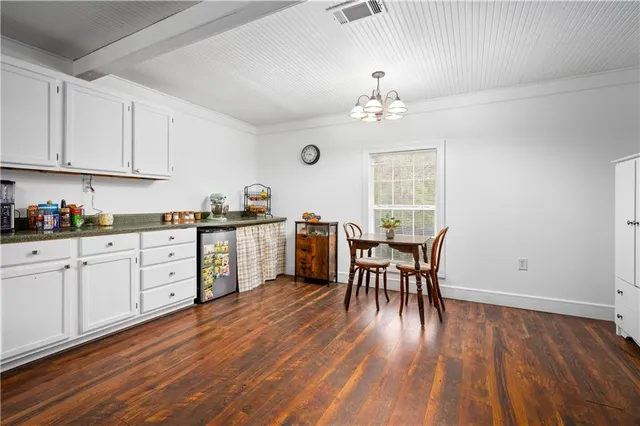 $379,000 | 270 Slocum Cemetery Road, Center Point, LA 71323