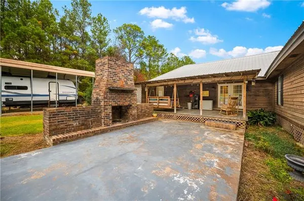 $379,000 | 270 Slocum Cemetery Road, Center Point, LA 71323