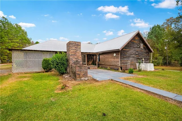 $379,000 | 270 Slocum Cemetery Road, Center Point, LA 71323